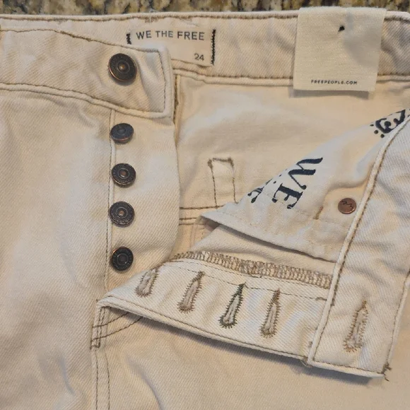 We The Free Jeans Deep Trance Dropped Boyfriend Wide Leg Denim Cream Size 24 - Picture 11 of 14